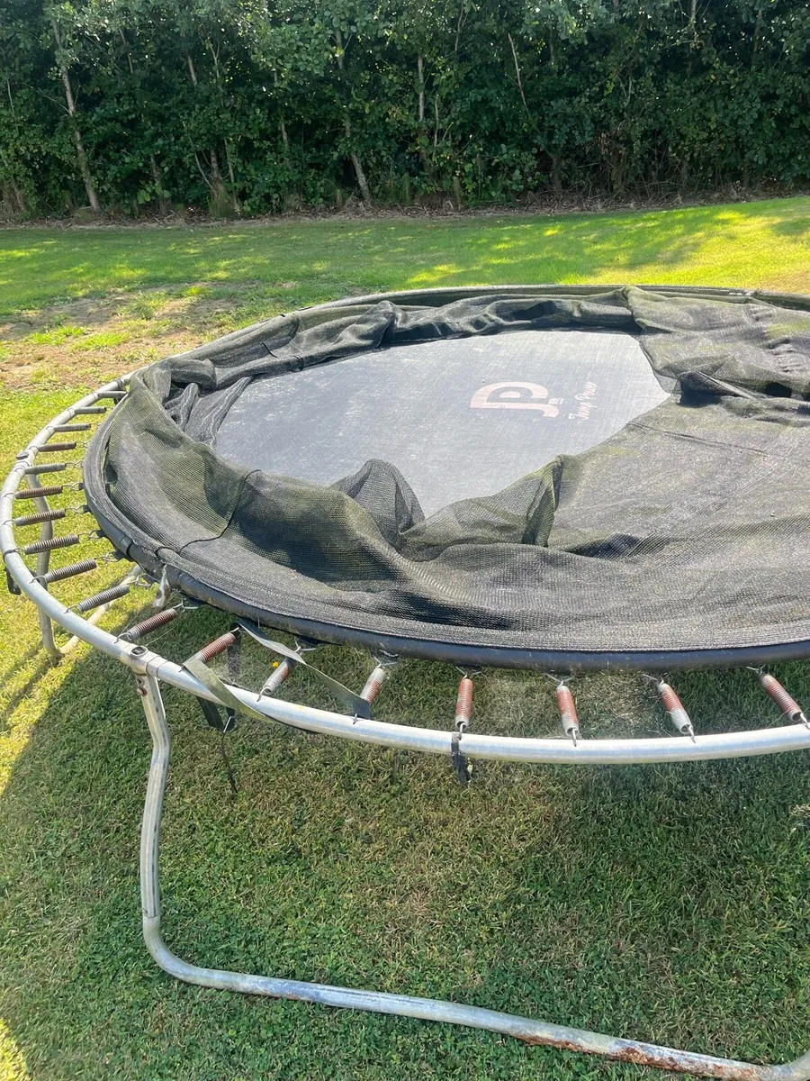 Trampoline - Image 2
