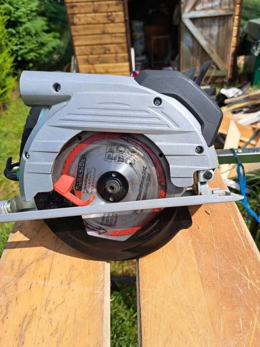Circular Elec.Saw - Image 1