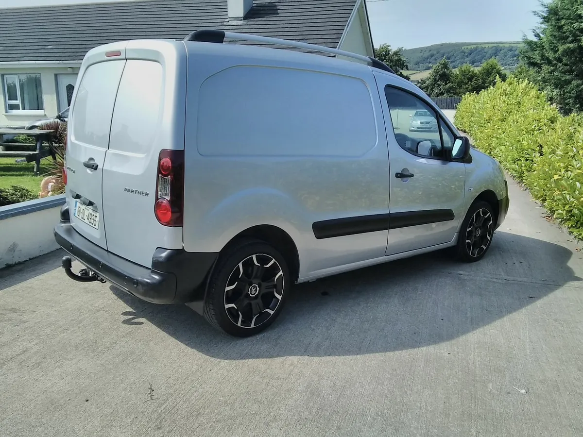 Peugeot Partner 2018 - Image 3