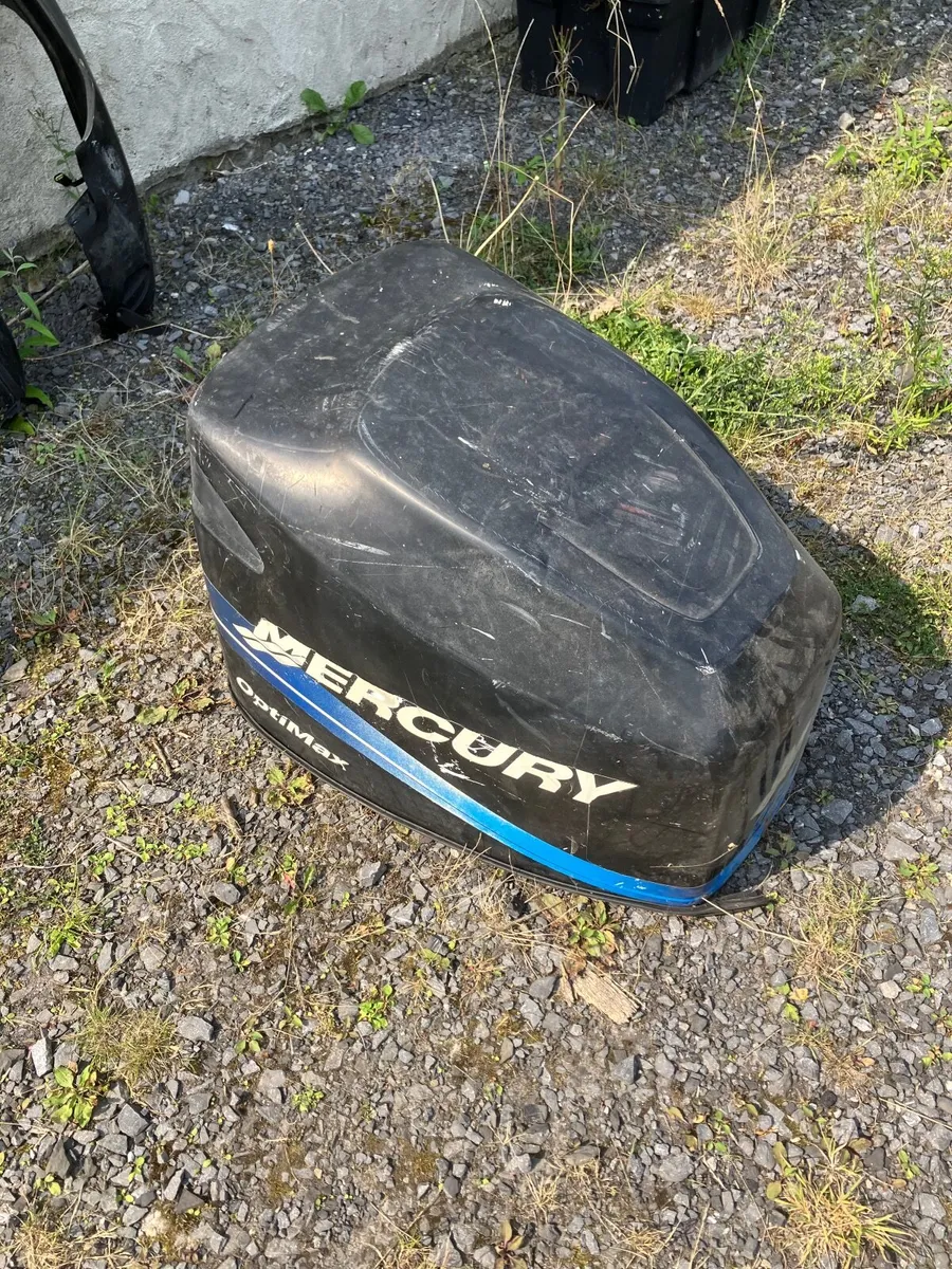 FREE OUTBOARD ENGINE COVER HOOD FREE - Image 1