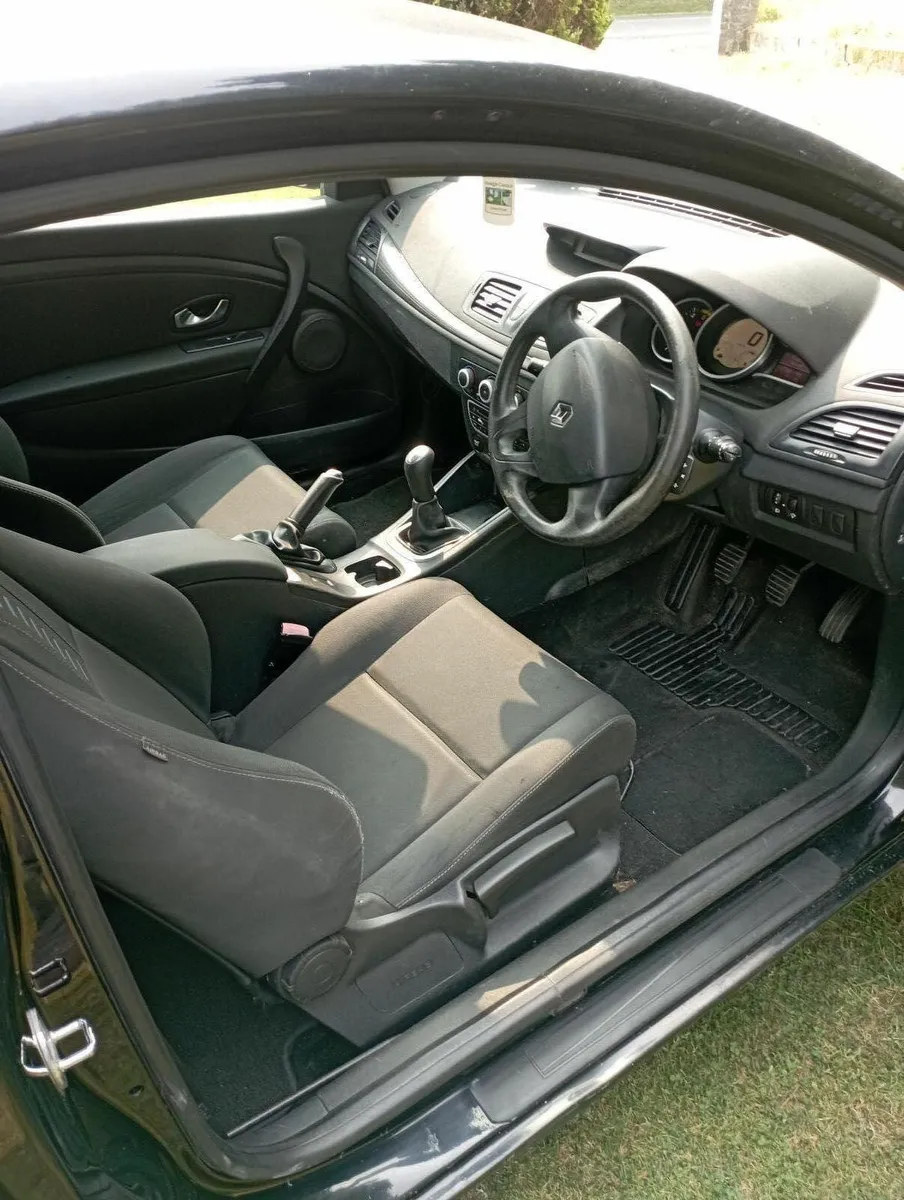 Renault Megane 2011 - Image 3