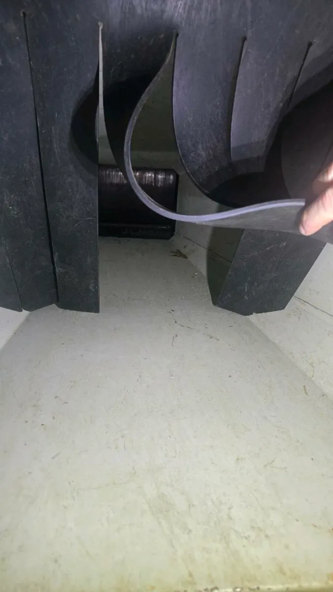 Lumag 15hp chipper shredder - Image 4