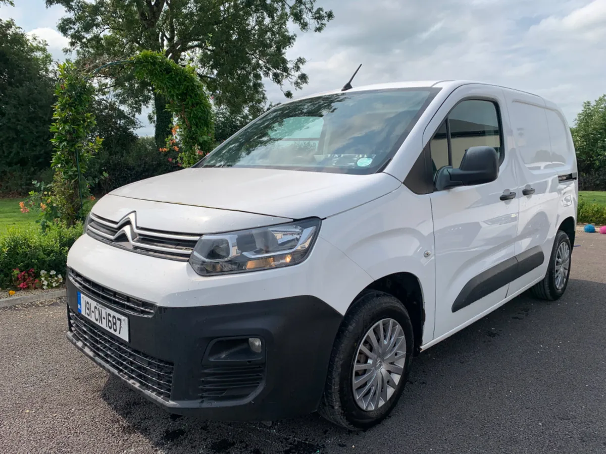 Citroen  Berlingo Air con +Cruise control - Image 1