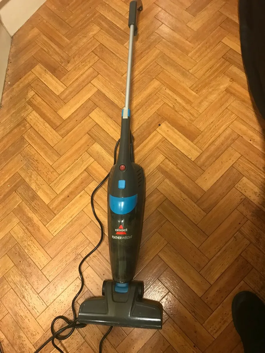 Vacuum featherweight 2 in 1