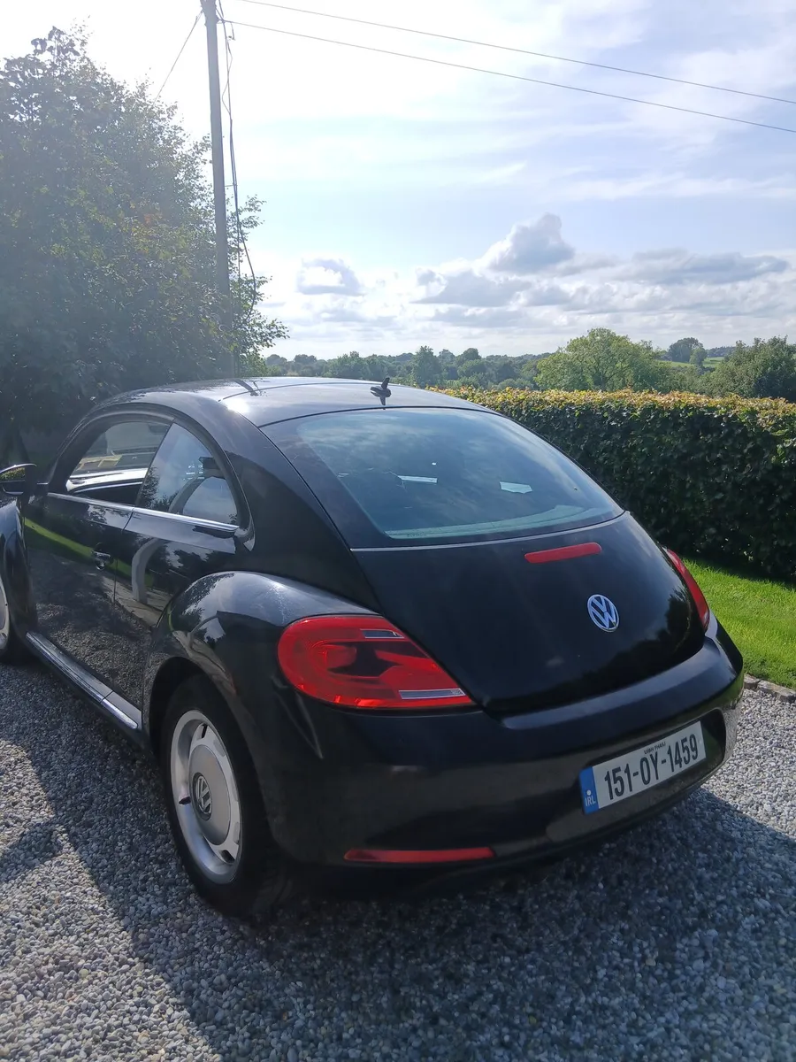 Volkswagen Beetle 2015 - Image 3