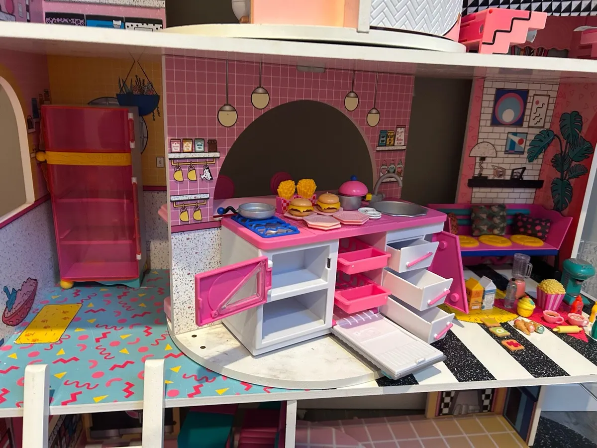 Toys - Image 4