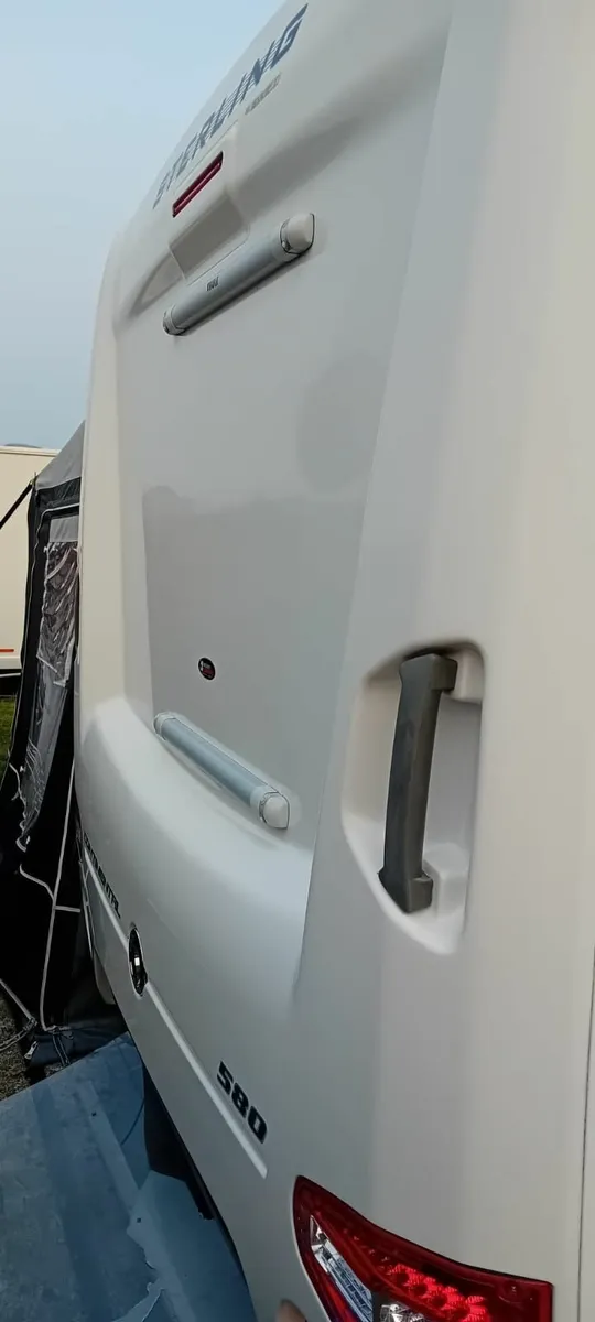 Caravan - Image 1