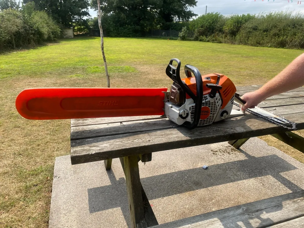 Chainsaw