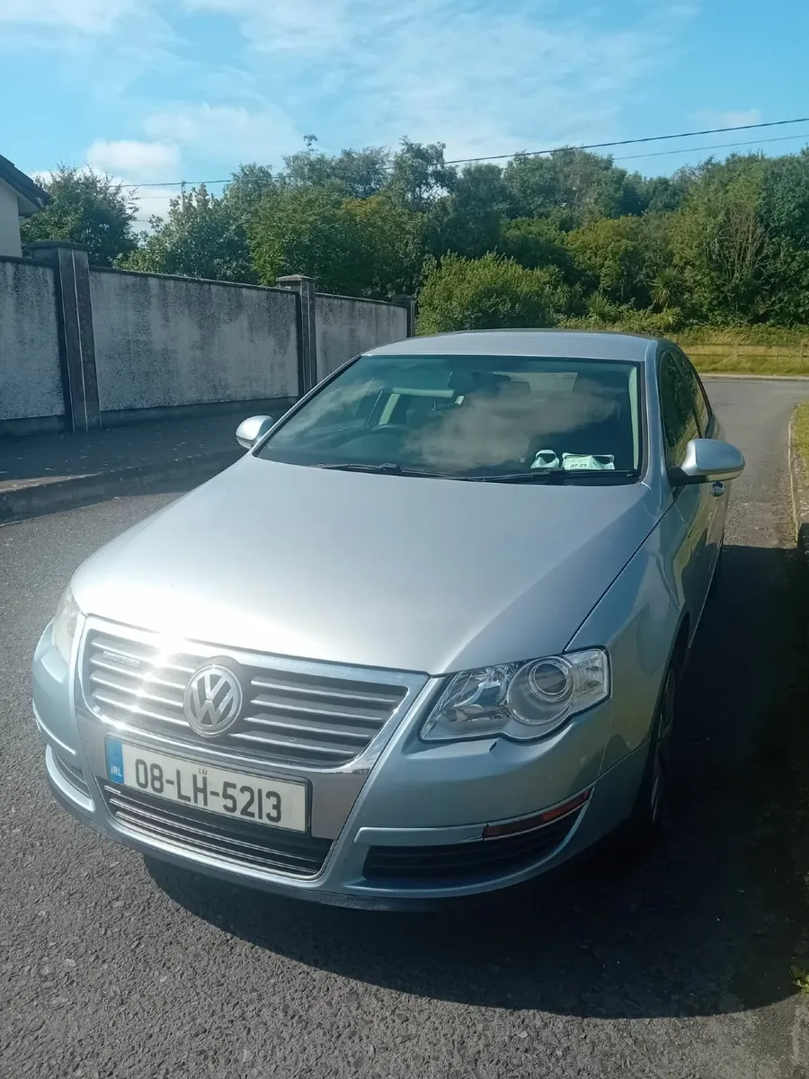 Volkswagen Passat 2008 - Image 4