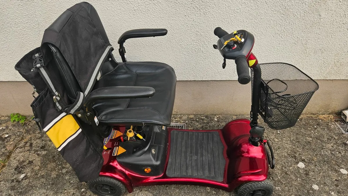Mobility scooter - Image 1