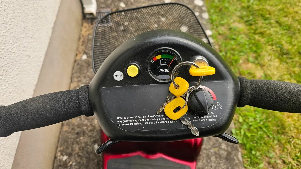 Mobility scooter - Image 2
