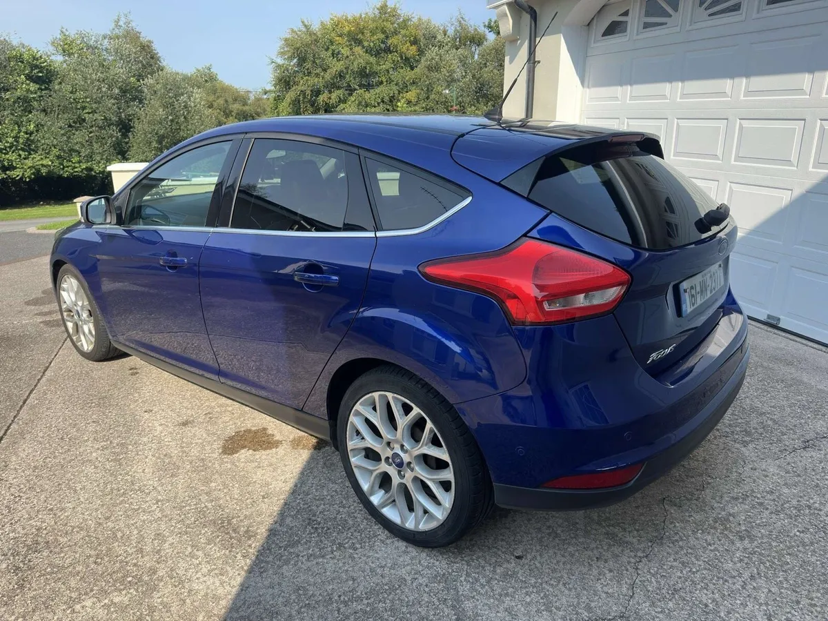 2016 Ford Focus Titanium X - Image 4