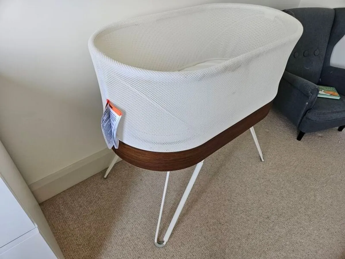 Snoo Smart Sleeper Baby Crib - Image 2