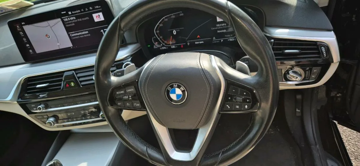 BMW 5 SERIES - Image 4