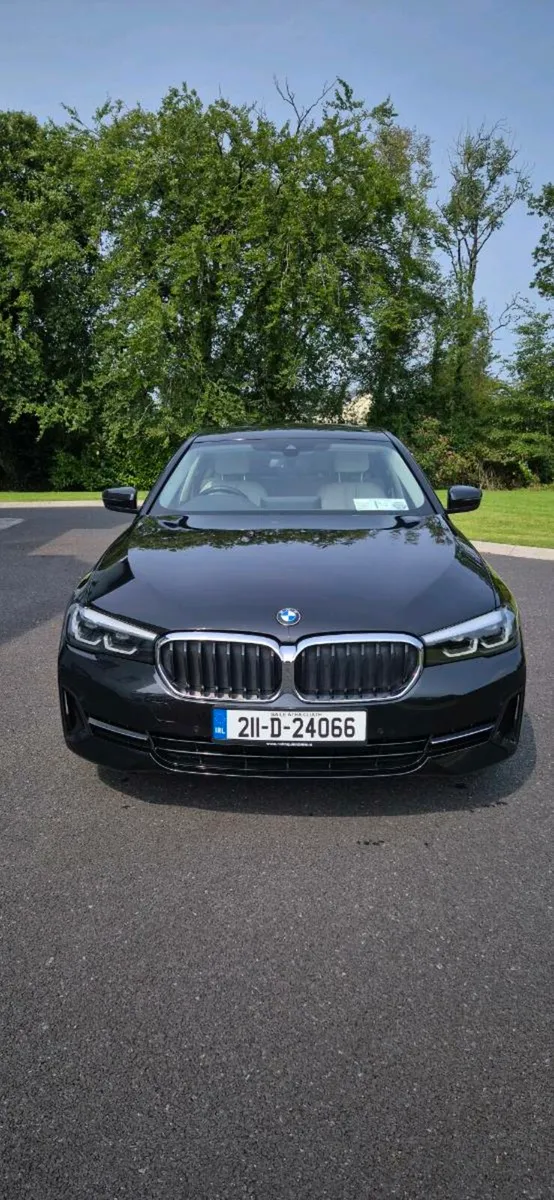 BMW 5 SERIES - Image 1