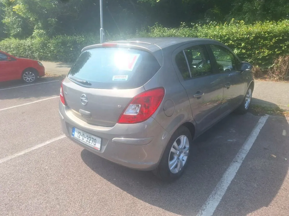 12 OPEL CORSA €2800 - Image 4