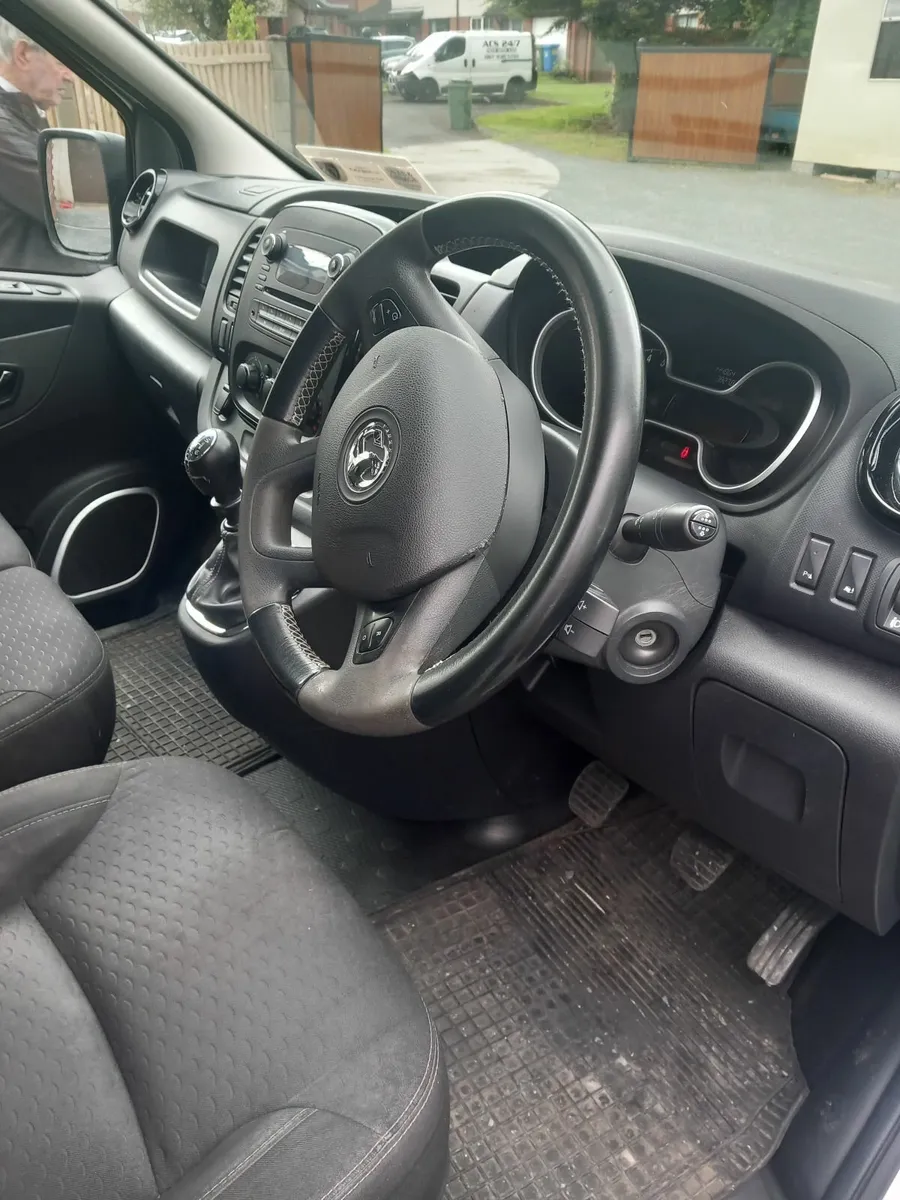 Vauxhall Vivaro 2018 - Image 2