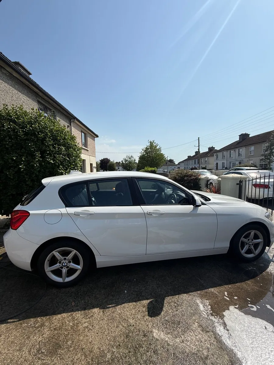 BMW 1 Series 116D 4DR Automatic - Image 3