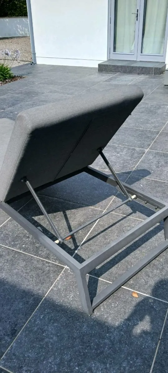 Sun lounger - Image 3