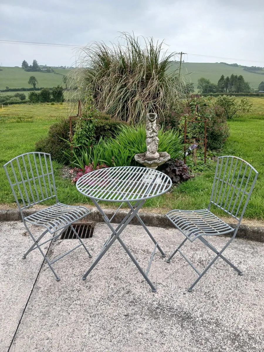 Garden bistro set - Image 1