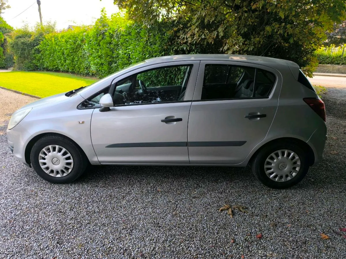 Opel Corsa 08 - Image 3