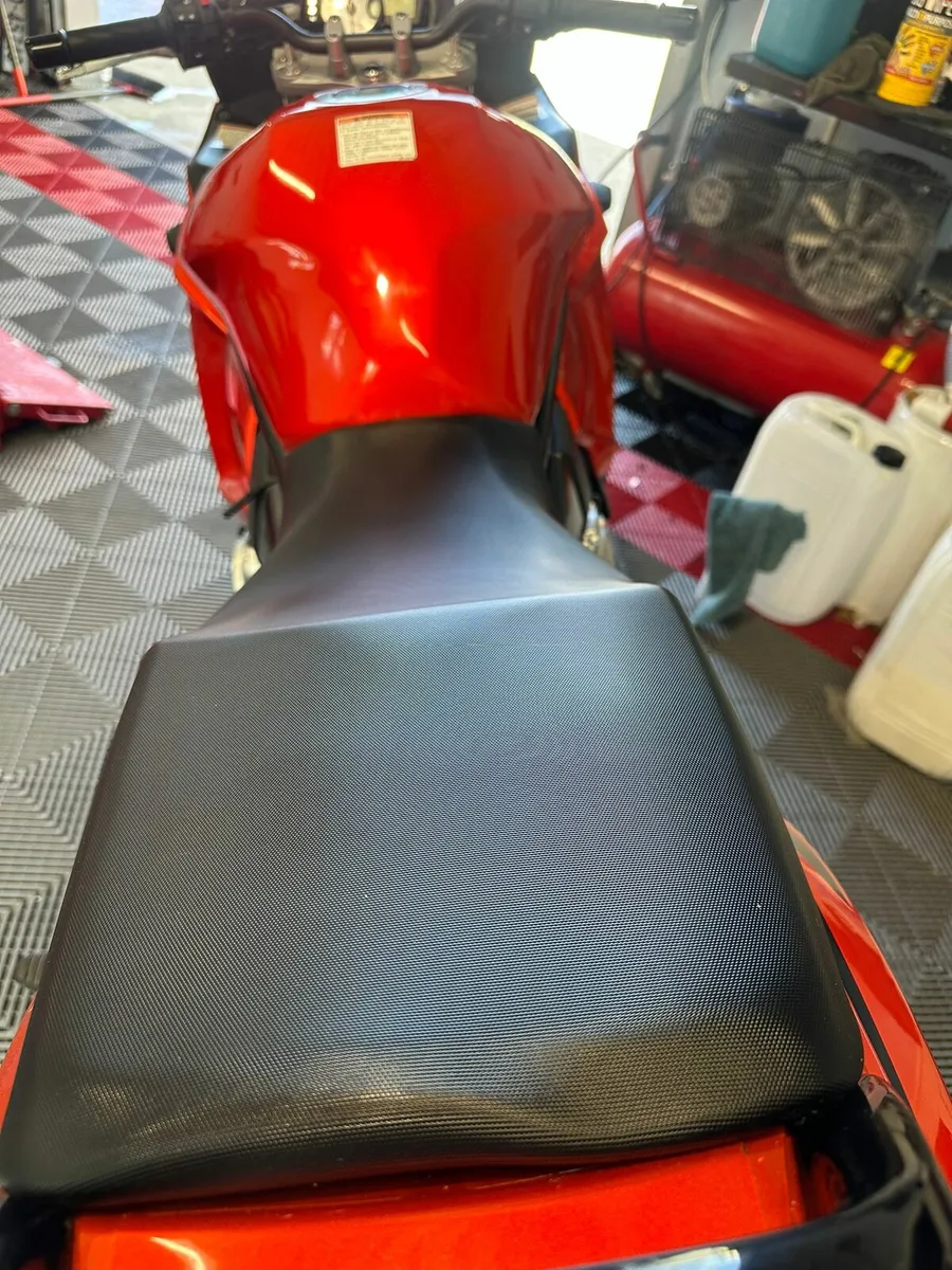 Suzuki GSX 650F Bandit - Image 3
