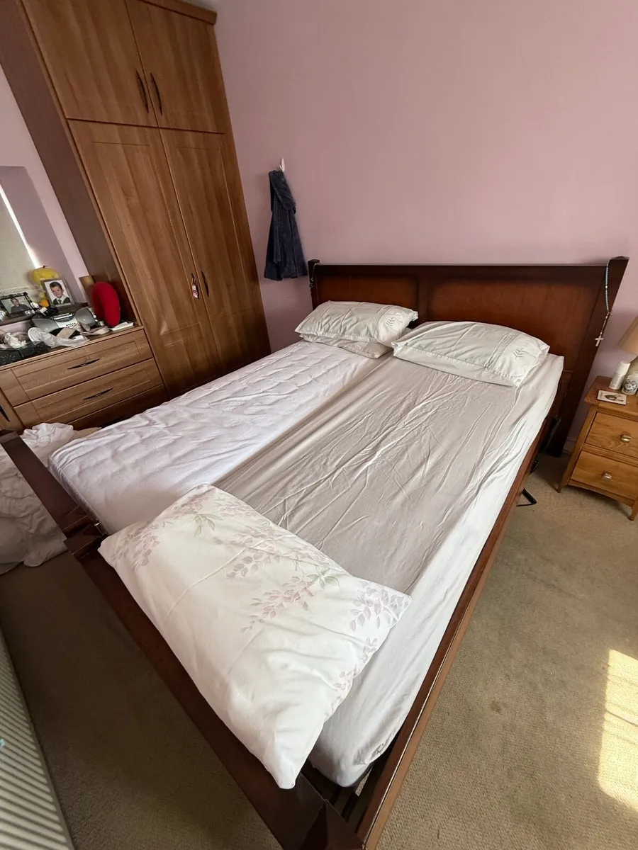 Bed - Image 4