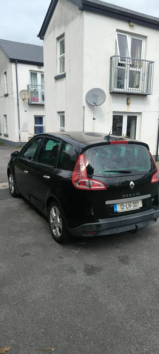Renault Scenic 2012 - Image 2