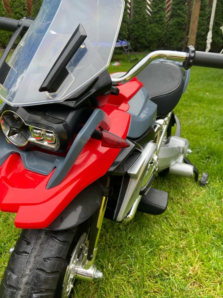 BMW electric kids motorcycle - Image 1