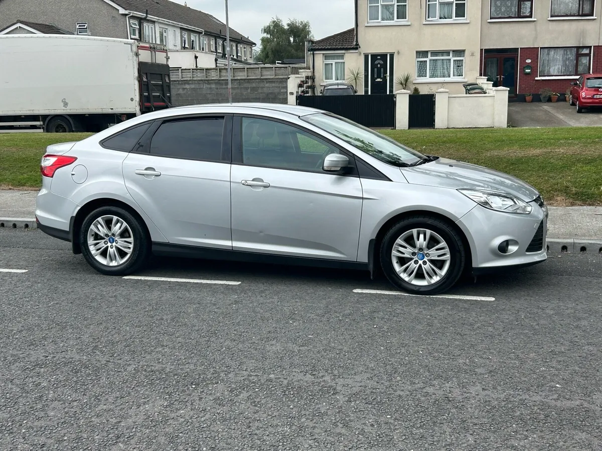 2012 FORD FOCUS 1.6TDCI 4DR SALOON NCT /TAX - Image 2