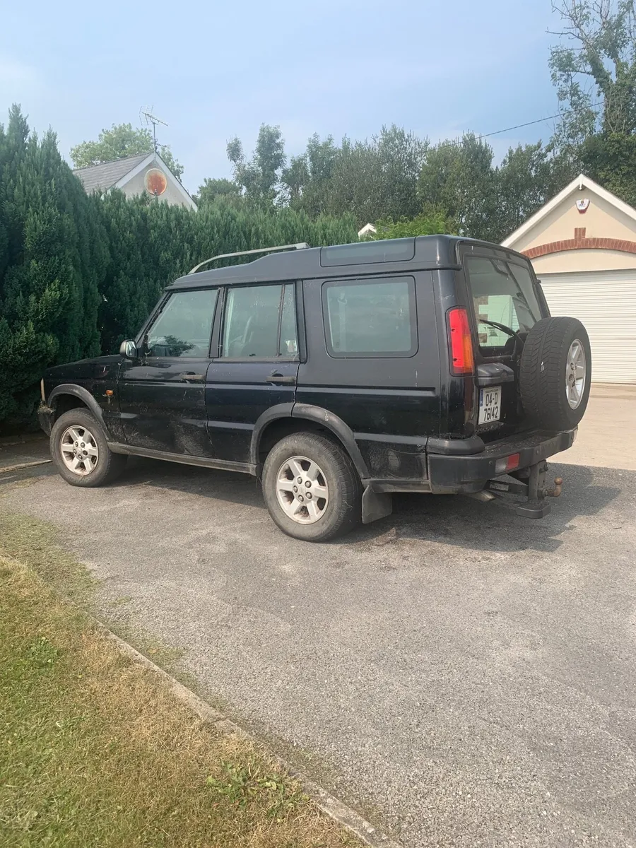 Land Rover Discovery 2004 - Image 4