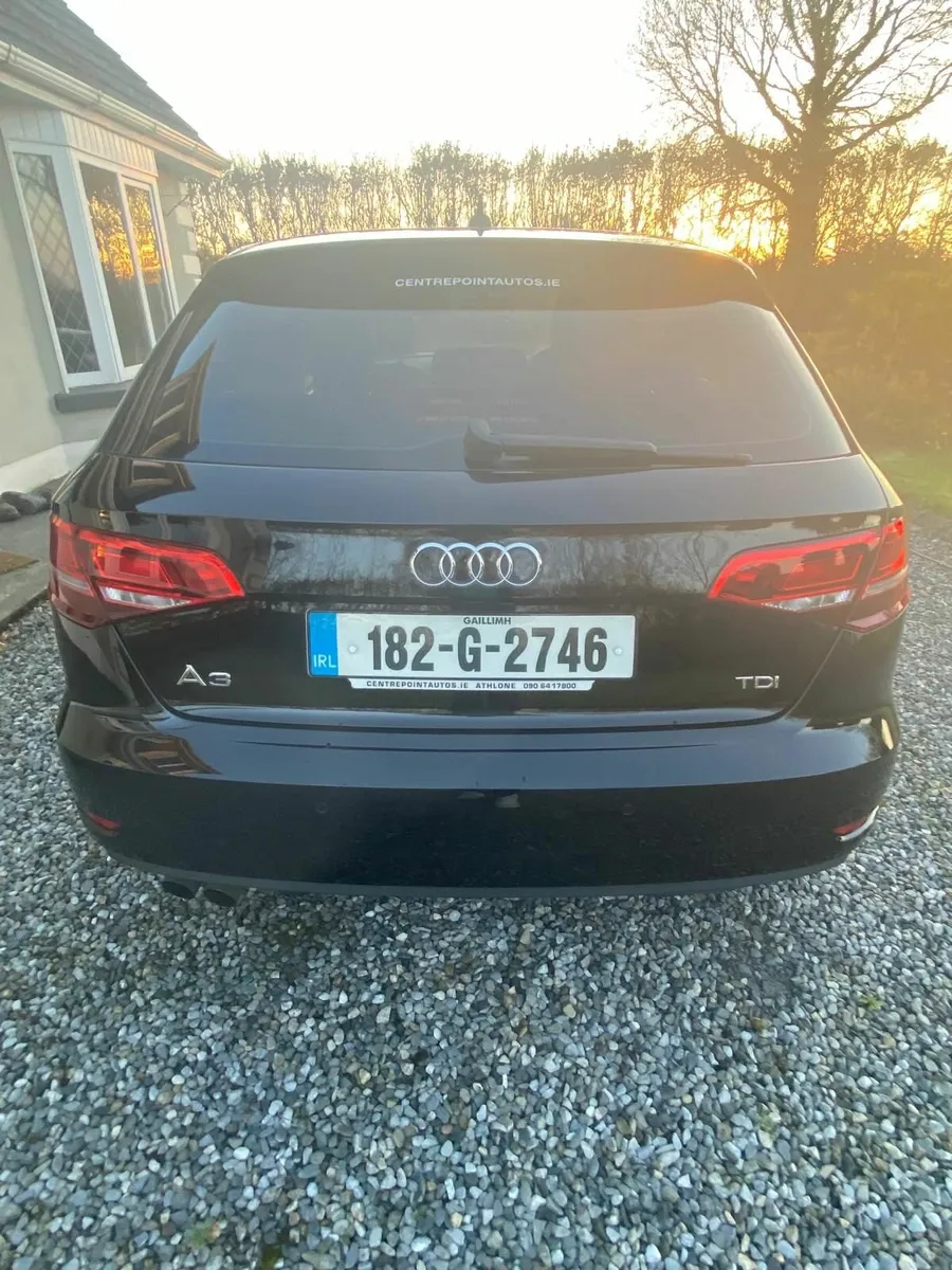 Audi A3 2018 - Image 2
