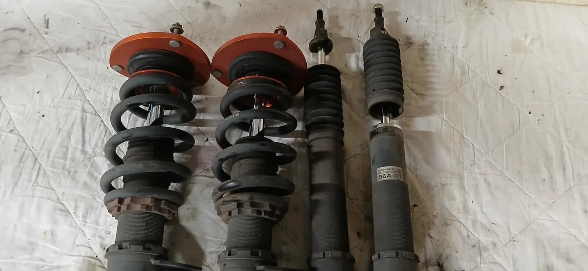 Vw golf low stile shock absorbers - Image 1