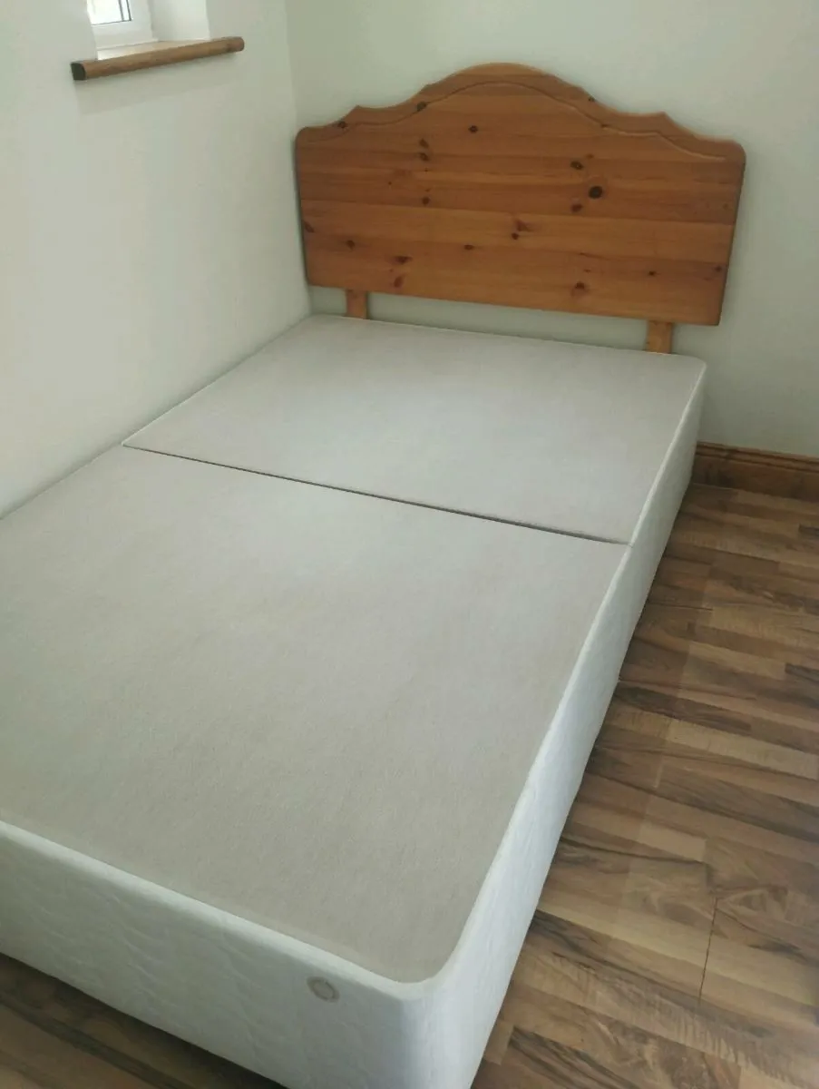 Small double bed - Image 3