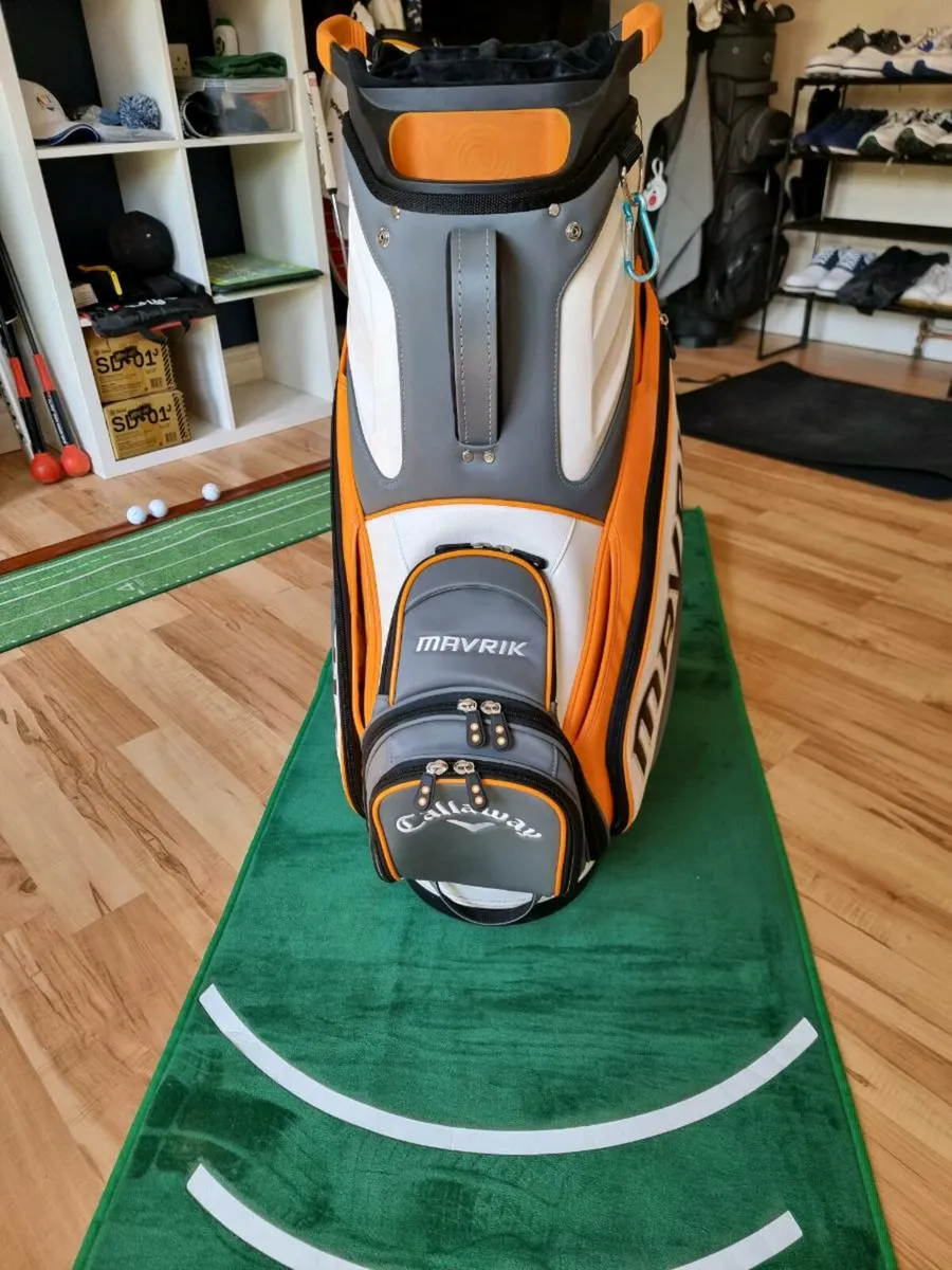 Callaway mavrik tour bag. - Image 4