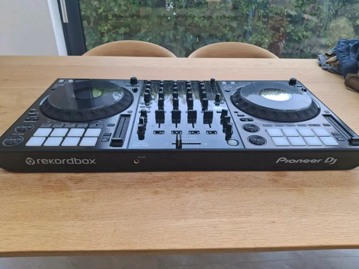 DDJ-1000 Pioneer Controller - Image 2