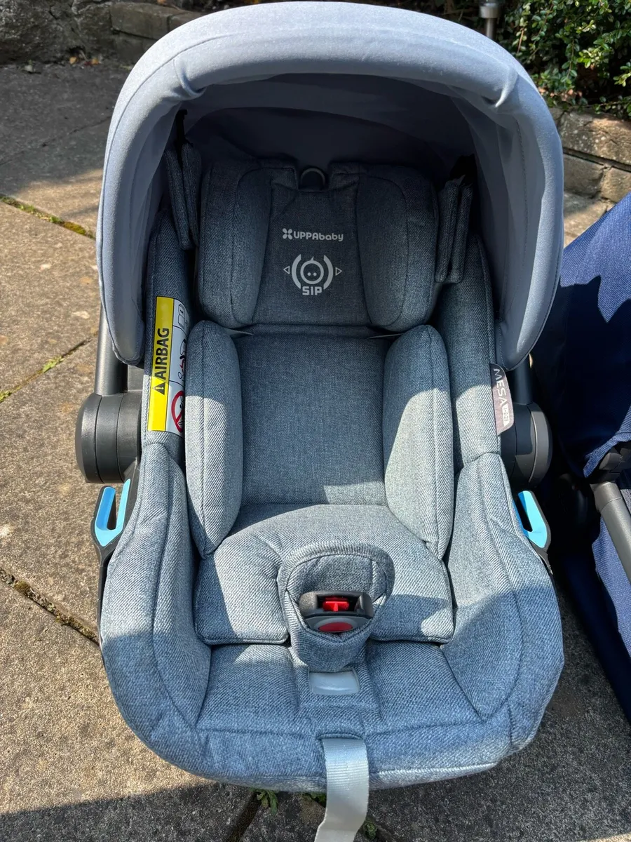Uppababy vista V2 navy - Image 3