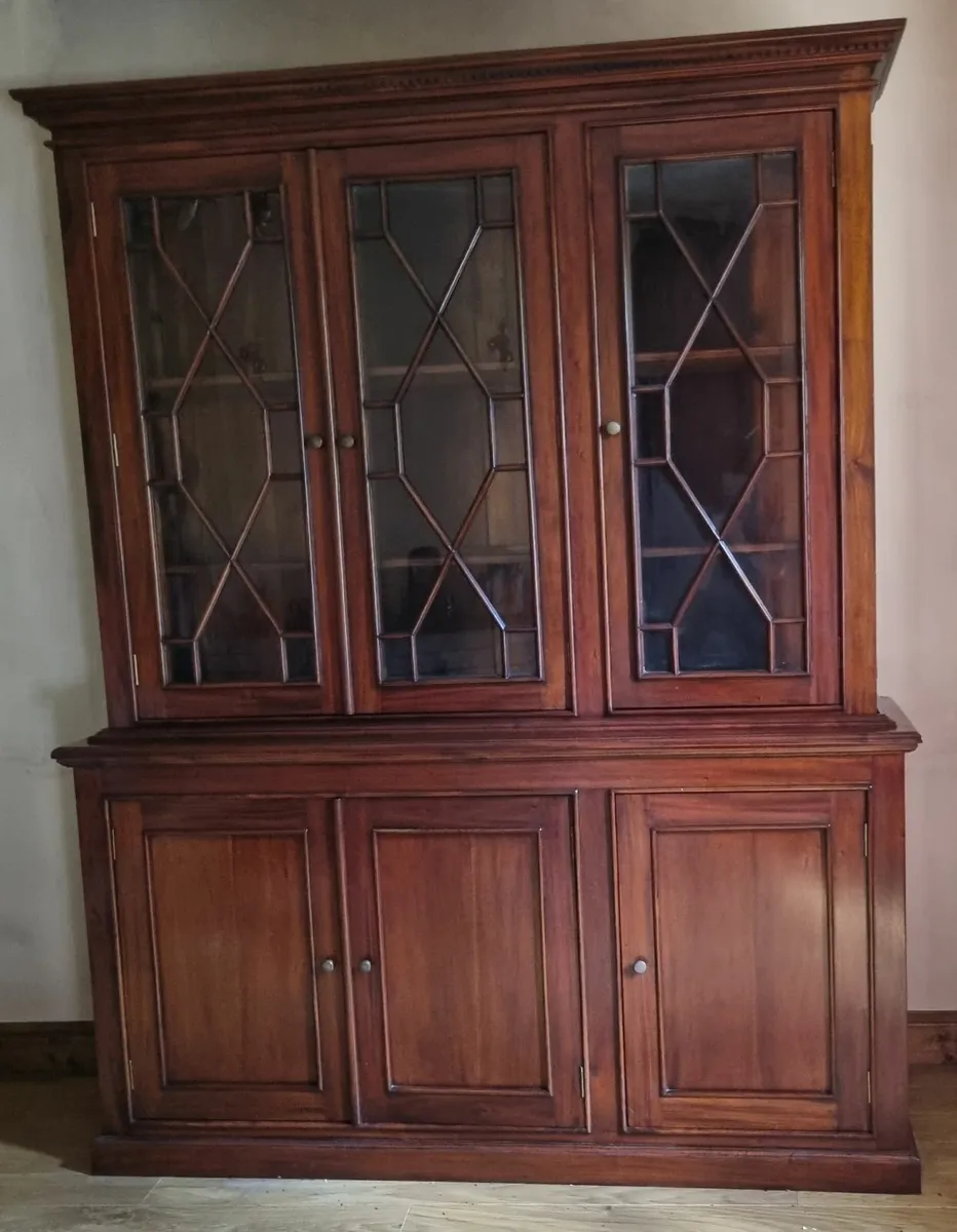 Bookcase/Dresser - Image 1