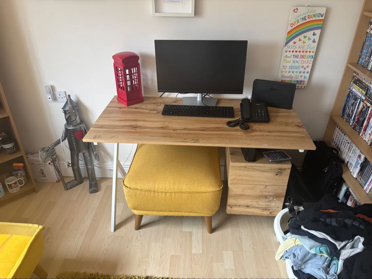 Computer Desk