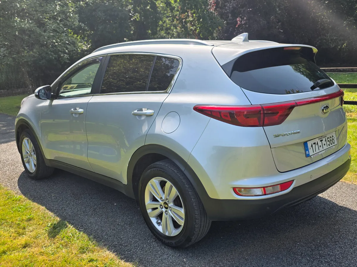 17 Kia Sportage 1.7 crdi New Cvrt **No Vat - Image 4