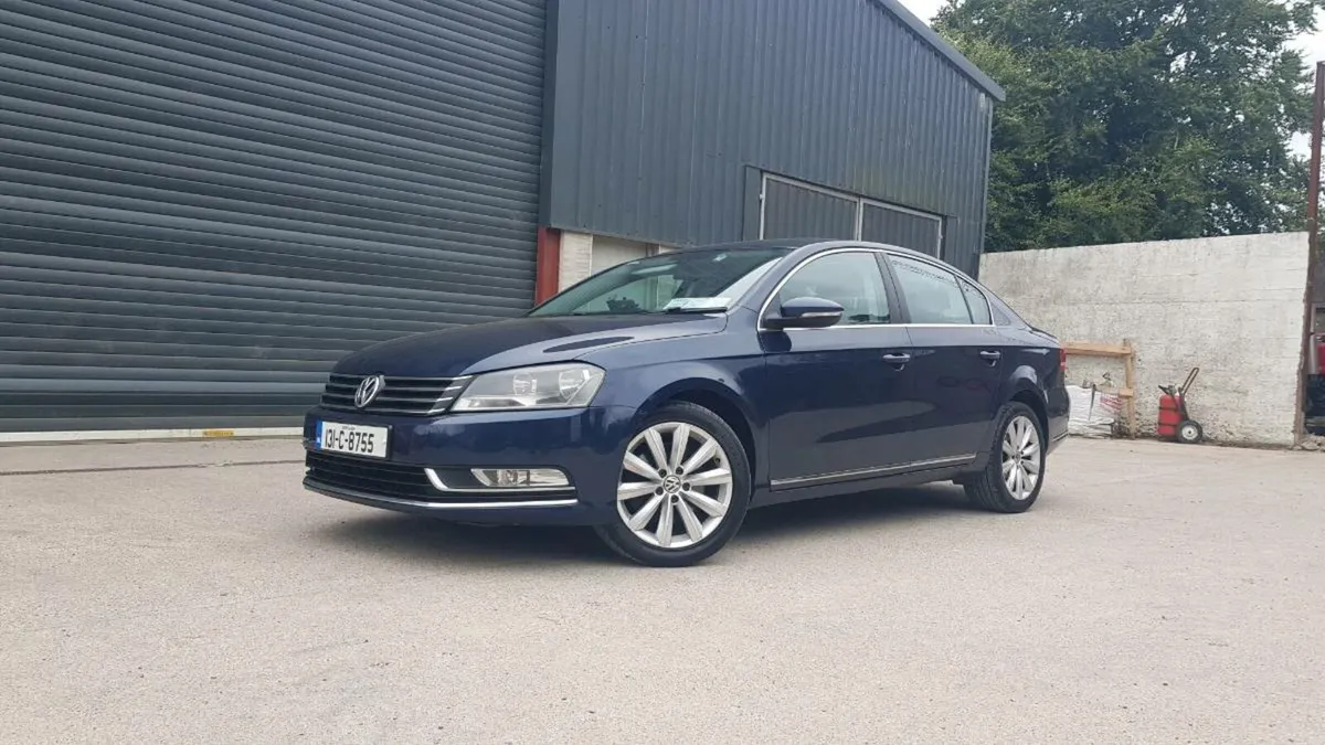 Volkswagen Passat (Highline) - Image 1