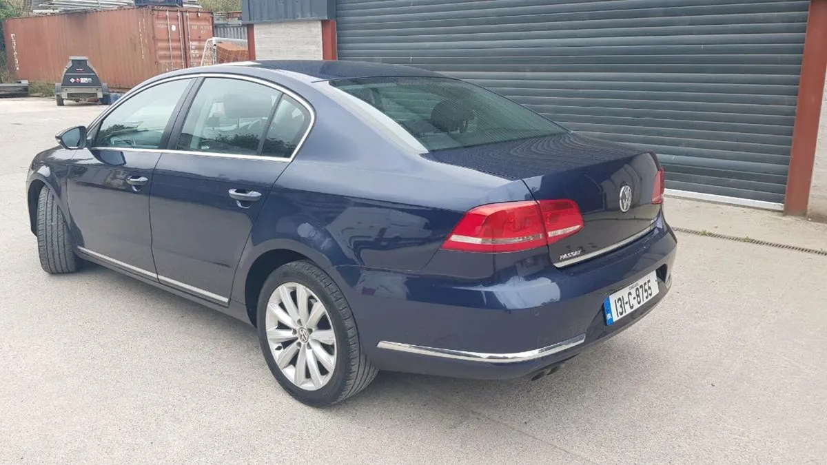 Volkswagen Passat (Highline) - Image 3