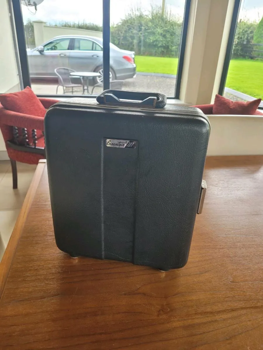 Vintage travel/drink bar case - Image 1
