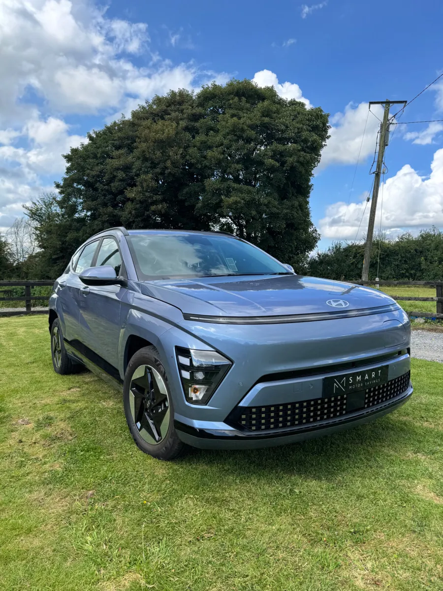 Hyundai Kona EV 2024 *LONG RANGE, ONLY 600KM* - Image 1