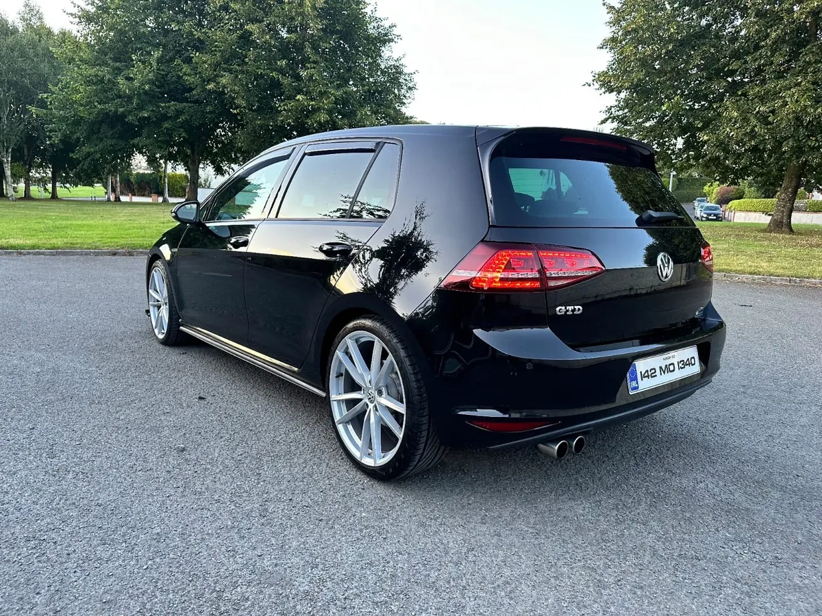 Volkswagen Golf GTD 2014 - Image 2