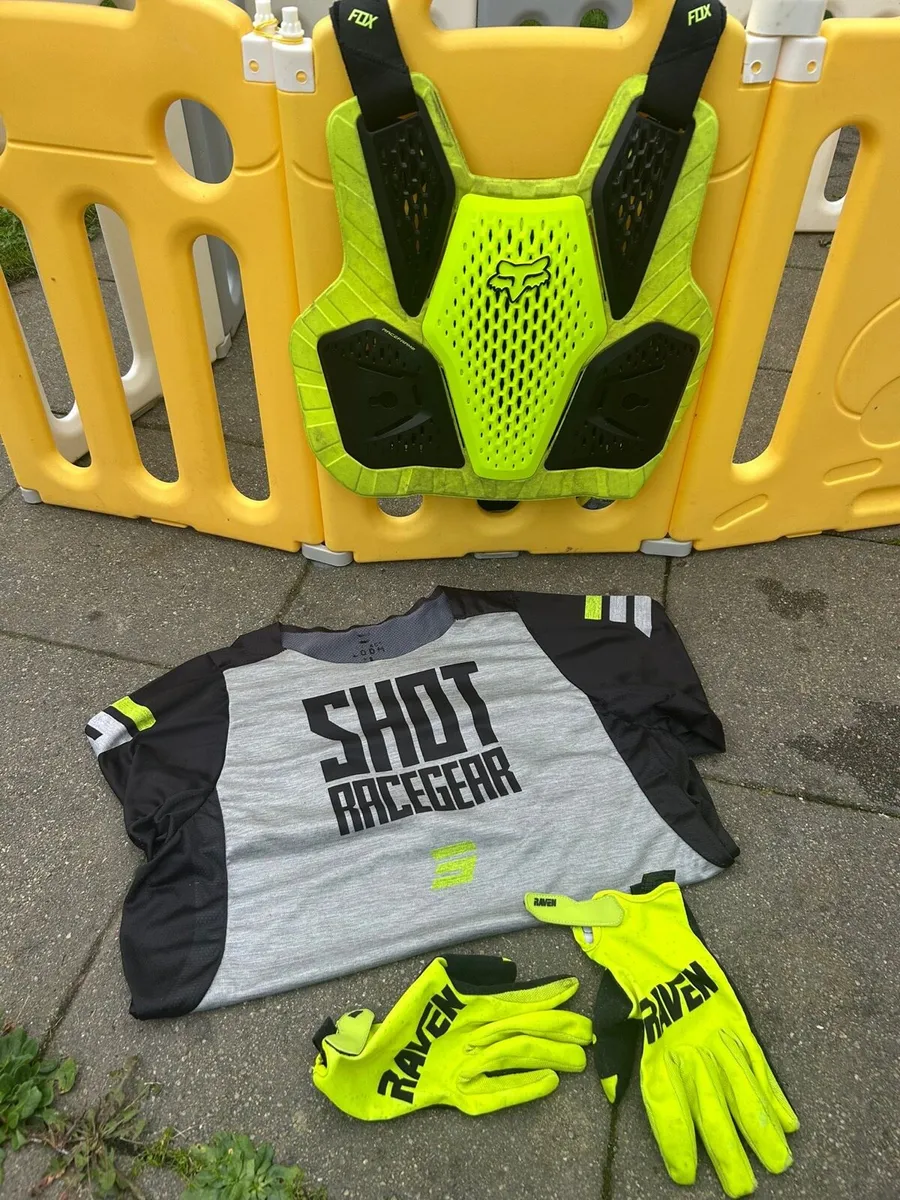 Motocross Gear - Image 1