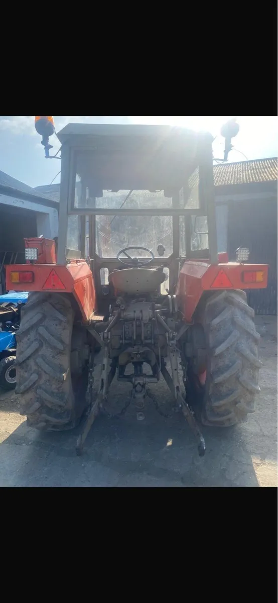 Tractor plus double wheels available - Image 1