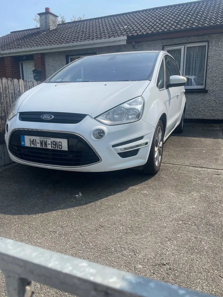 Ford S-Max 2014 - Image 1