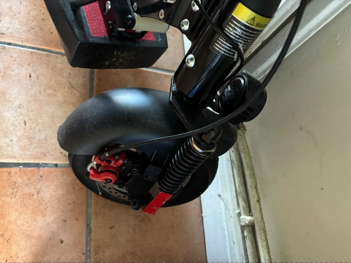 electric scooters/99 new, urgent sale - Image 2