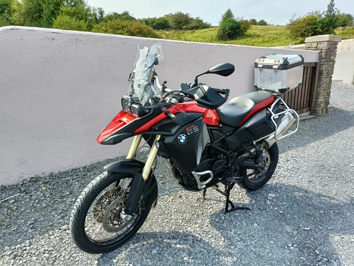 BMW F 800 GS Adventure 2013 with BMW S/H + extras! - Image 1